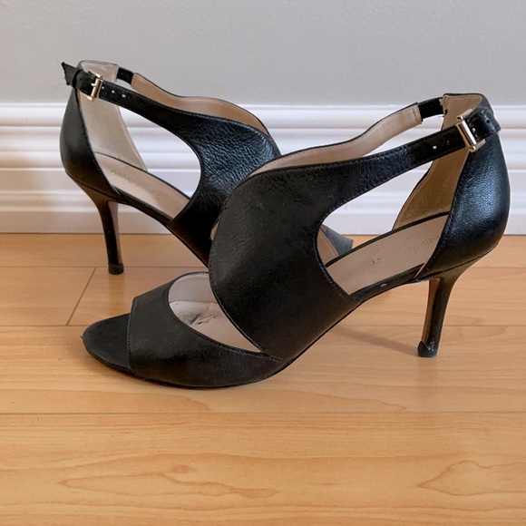 🔵2/$50🔵 Nine West Sandals - Picture 1 of 5